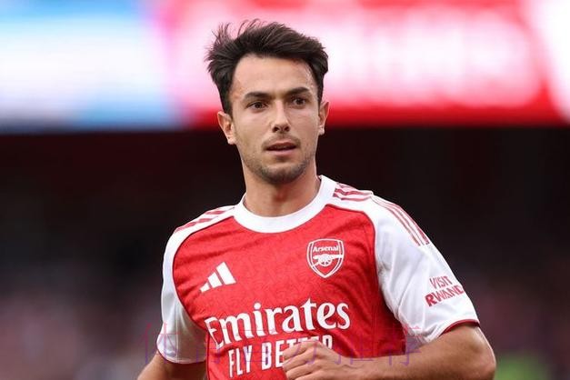 阿斯：皇马对祖比门迪感兴趣 需与红军曼城竞争